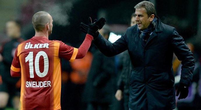 Hamzaoğlu &#039;Keşke Sneijder iyi oynamasaydı!&#039;
