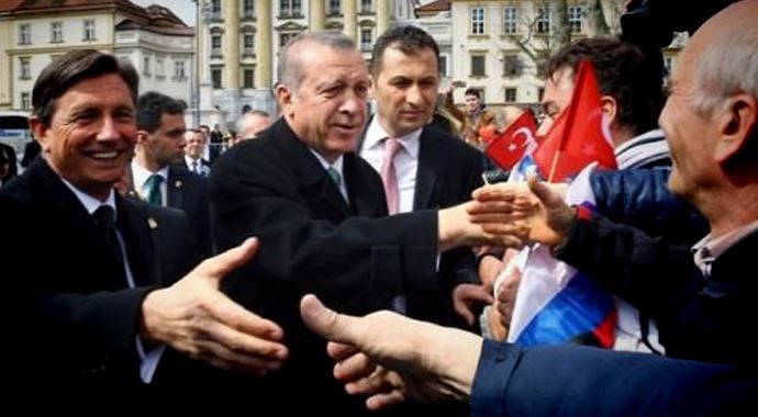 Erdoğan&#039;a sevgi seli