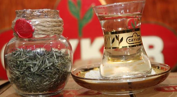 Beyaz çay kilosu 4 bin liradan satılıyor!