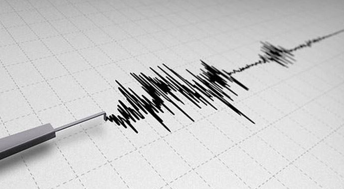 İran&#039;da 5.2 büyüklüğünde deprem!