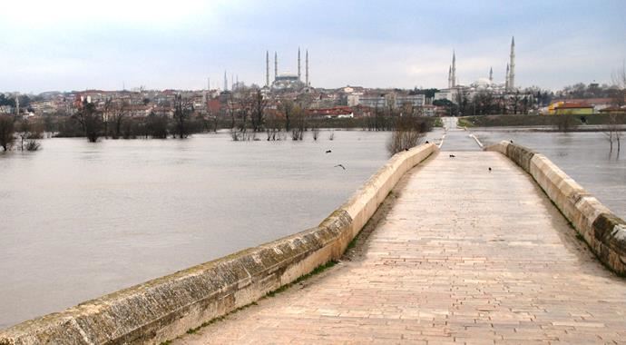 Tunca ve Meriç Nehri&#039;nin debisindeki yükseliş devam ediyor