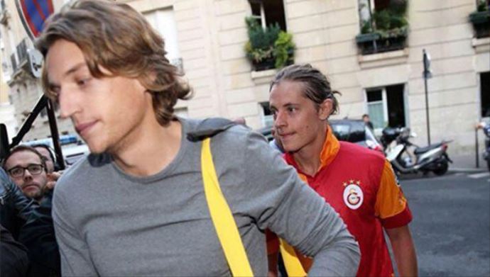 Galatasaray formalı o genç Nicolas Sarkozy&#039;nin oğlu çıktı!