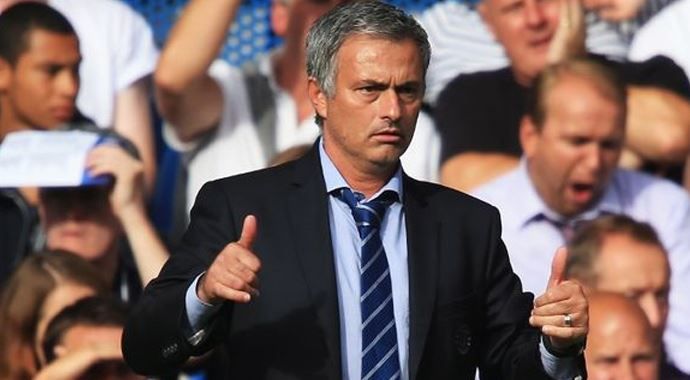 Mourinho&#039;dan 10 yıllık Chelsea!