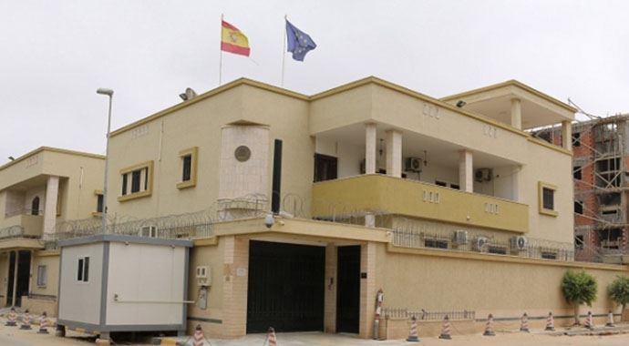 Libya&#039;da İspanya Büyükelçiliği binasına bombalı saldırı
