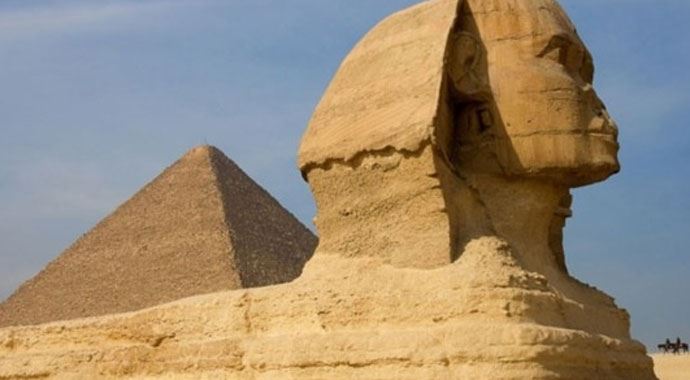 Kaçırılan tarihi eserler Mısır&#039;a iade edildi
