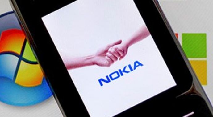 Nokia patlamaya hazır bir bomba gibi gününü bekliyor!