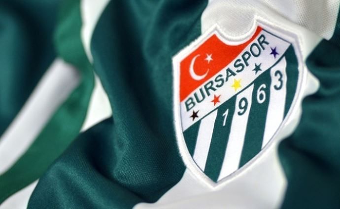 Bursaspor&#039;da yıldız oyuncuyla yollar ayrıldı