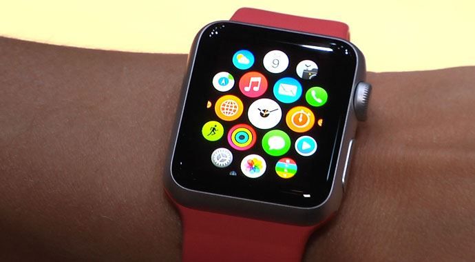 Ekran çizikleri Apple Apple Watch kullanıcılarını çıldırttı