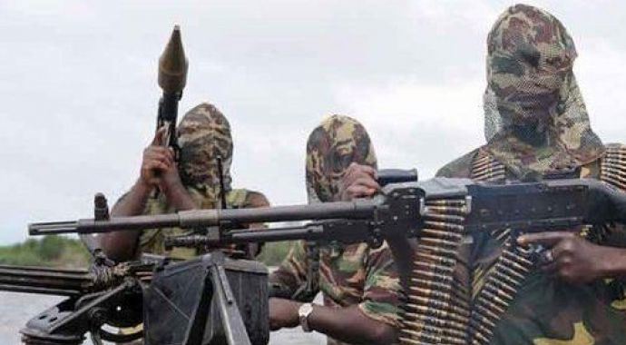 Terör örgütü Boko Haram askeri üsse saldırdı: 46 ölü