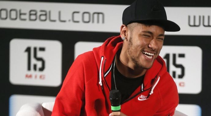 Alex Ferguson Neymar&#039;ı övdü