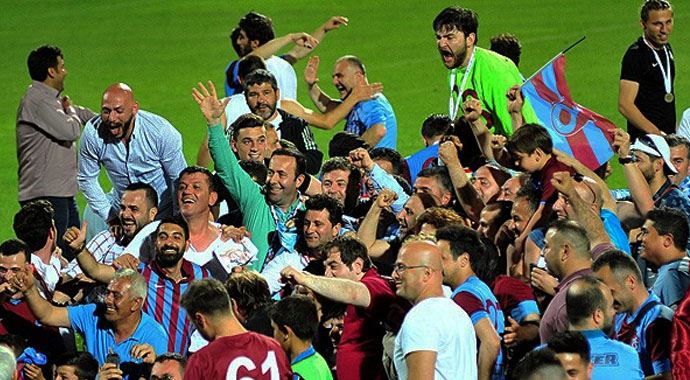 1461 Trabzon PTT 1.lig&#039;e yükseldi
