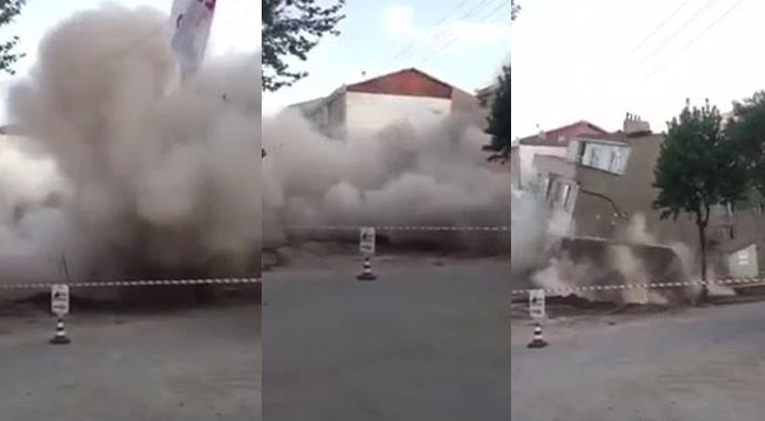 Eskişehir&#039;de 3 katlı bina çöktü