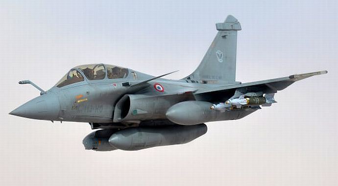 Fransa 24 savaş uçağını Katar&#039;a sattı