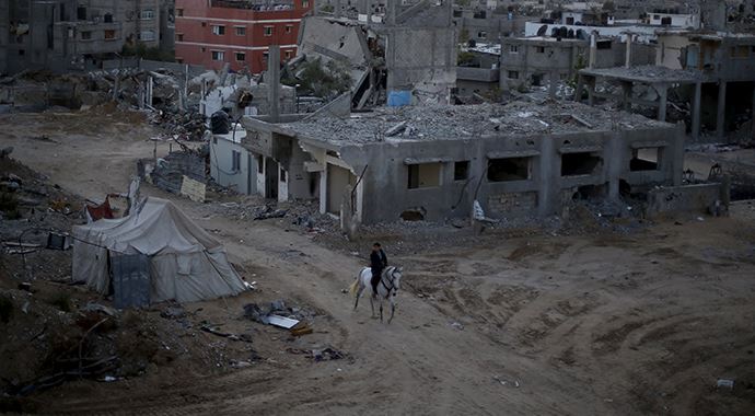 Gazze&#039;de patlama: 2 çocuk yaralandı