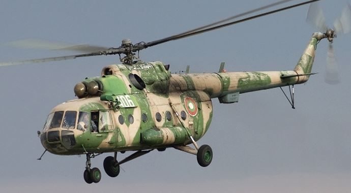 Diplomatları taşıyan helikopter düştü: 6 ölü 