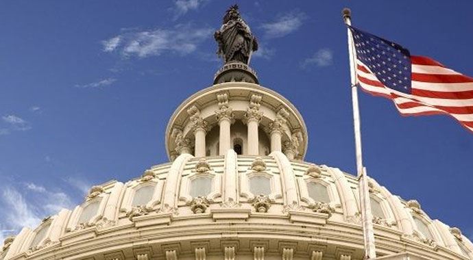 ABD Senatosu yeni dinleme yasasını kabul etti