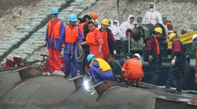 Çin&#039;de batan gemiden 396 ceset daha çıkarıldı