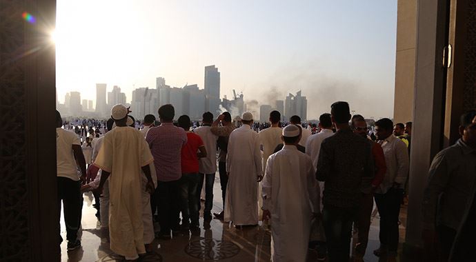Katar&#039;da bayram namazı kılındı