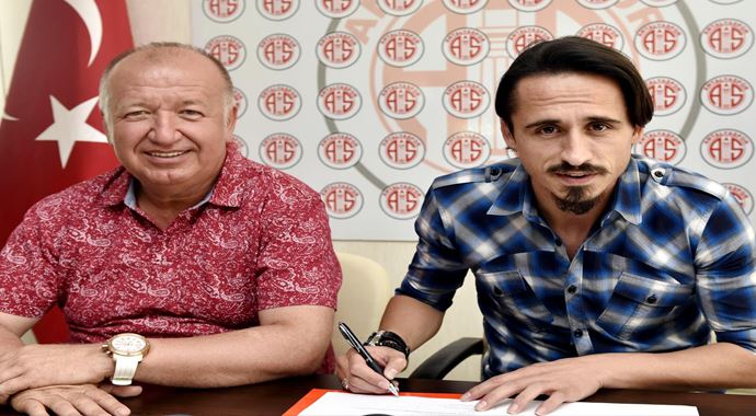 Antalyaspor, Serdar Özkan ile anlaştı
