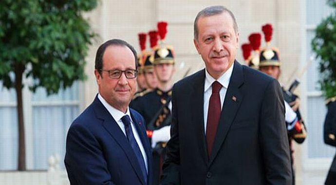 Hollande&#039;den Erdoğan&#039;a taziye telefonu