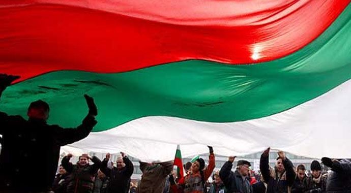 Bulgaristan referanduma gidiyor