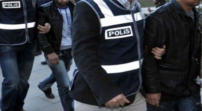 Antalya&#039;daki terör operasyonunda 2 tutuklama