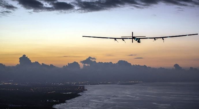 Solar Impulse 2&#039;den tarihi başarı