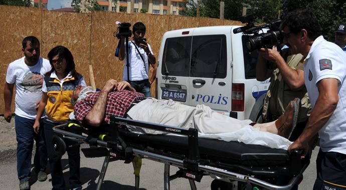 Erzurum&#039;da inşaatta meydana gelen göçükte yaralılar var