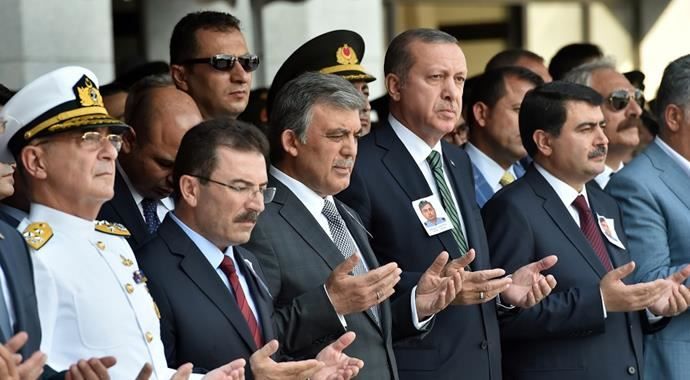 Cumhurbaşkanı Erdoğan, Şehit Beyazıt Çeken&#039;in cenaze töreninde