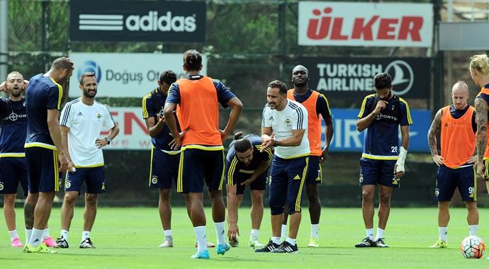 Fenerbahçeli futbolcular saldırı haberini duyunca...