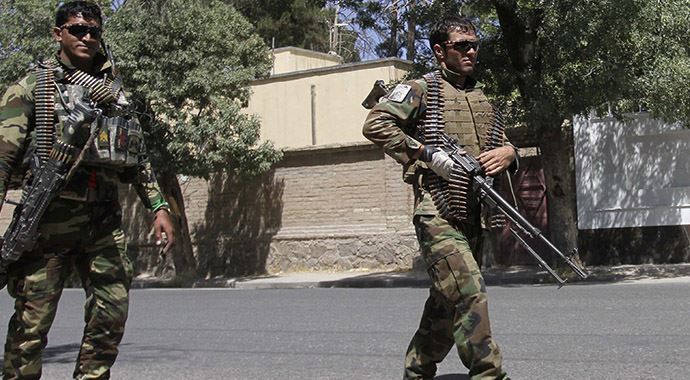 Afganistan&#039;da Taliban saldırasında 14 polis öldürüldü