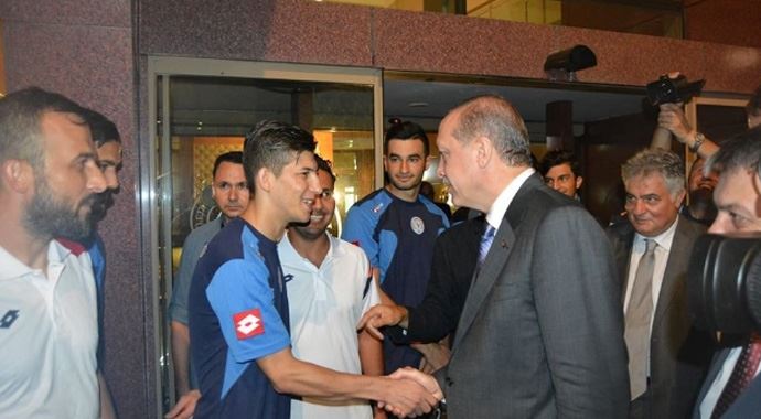 Erdoğan&#039;dan Rizespor ziyareti