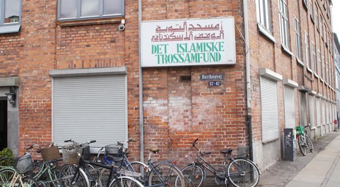 Kopenhag&#039;da camiye molotoflu saldırı