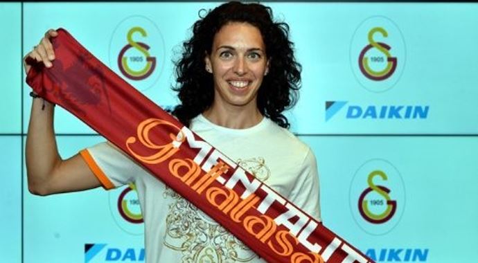 Galatasaray, Centoni ile sözleşme yeniledi