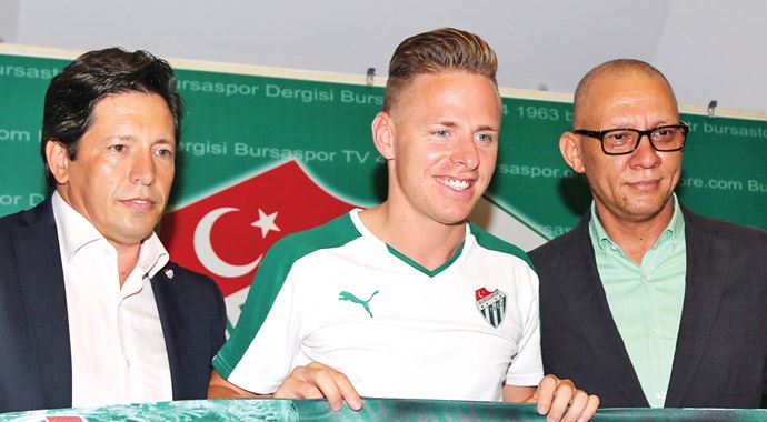 Bursaspor&#039;dan yeni transfer