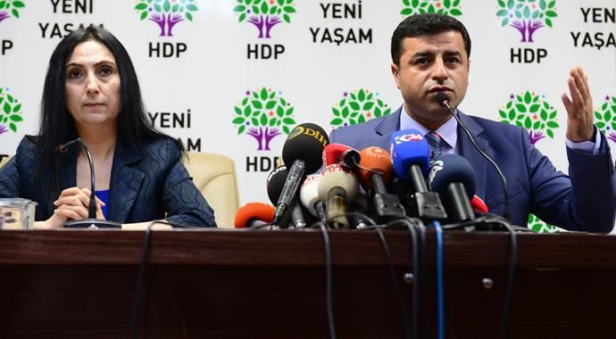 PKK&#039;nın sözcüsü HDP&#039;yi ele veren çıkışlar!