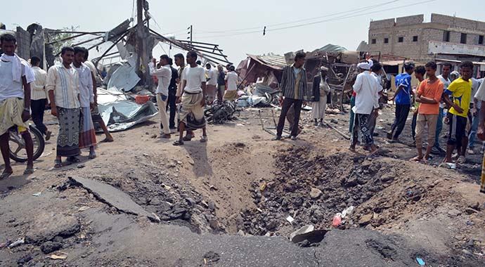 Yemen&#039;de El-Kaide operasyonu: 4 terörist öldürüldü