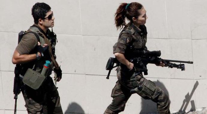 Özel harekatçılar şehirlerde PKK&#039;ya karşı tetikte