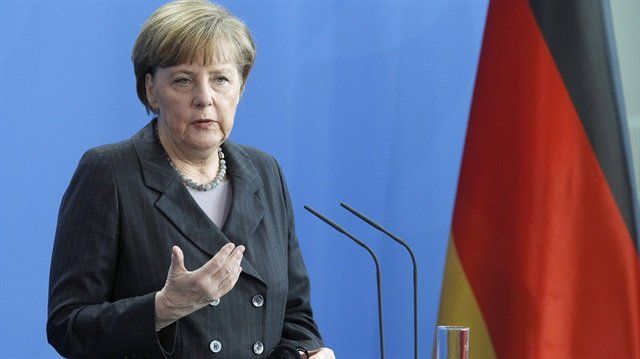 Merkel&#039;den Rusya&#039;ya ekonomik yaptırım