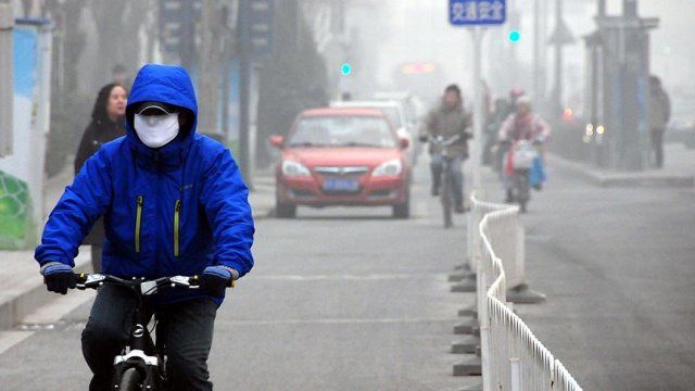 Pekin&#039;de hava kirliliği nedeniyle kırmızı alarm