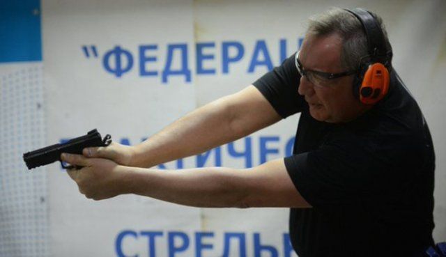 Rusya Başbakan Yardımcısı atış taliminde kendini vurdu