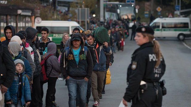 Almanya sığınmacıların ikamet edeceği yerleri belirlemek istiyor