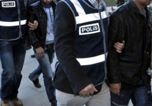 Eski Cizresporlu futbolcu gözaltında