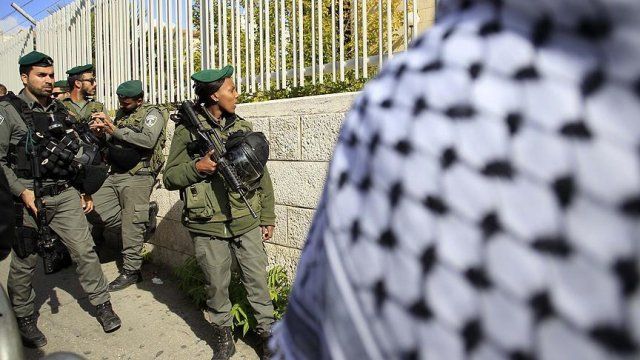 İsrail askerlerinden Filistinlilere saldırı: 14 yaralı