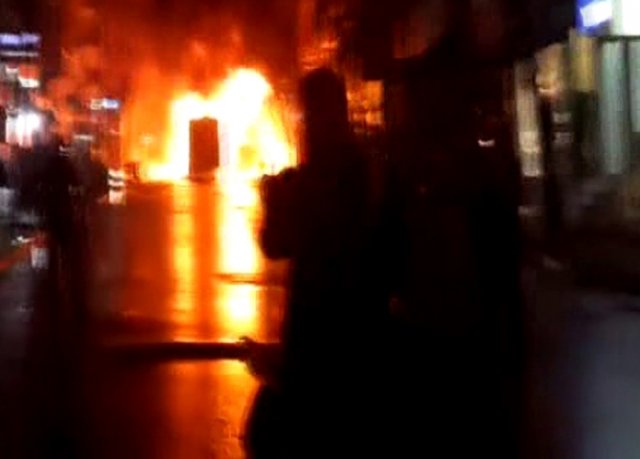 İstanbul’da otobüsü molotoflu saldırı
