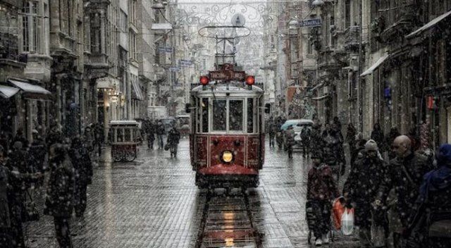 İstanbul&#039;da yağış etkisini gösteriyor