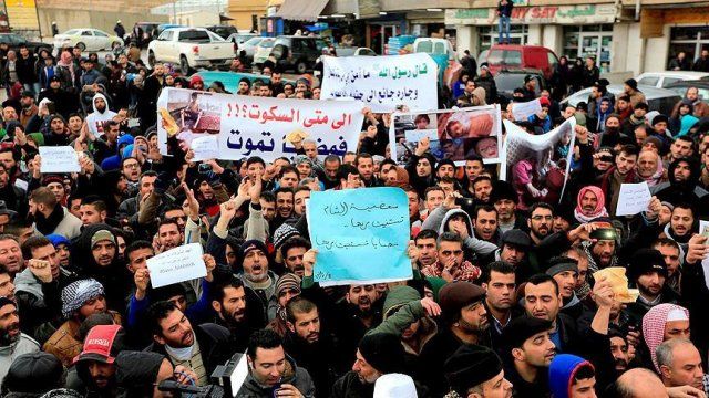 Lübnan-Suriye sınırında Madaya protestosu