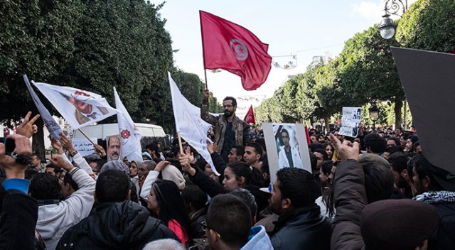 Tunus&#039;ta işsizliğin giderilmesi yönünde tepkiler artıyor