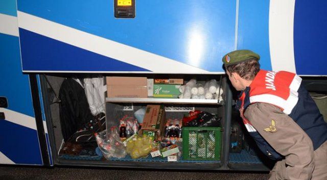 Yolcu otobüsünün bagajından kaçak sigara çıktı
