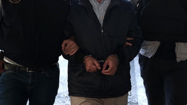 Bitlis&#039;te terör örgütüne eleman temin eden muhtar tutuklandı